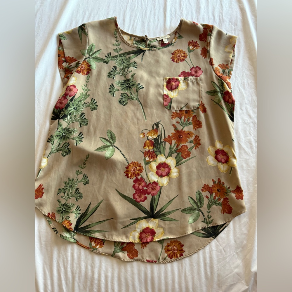 Taupe Floral Lily White Top
